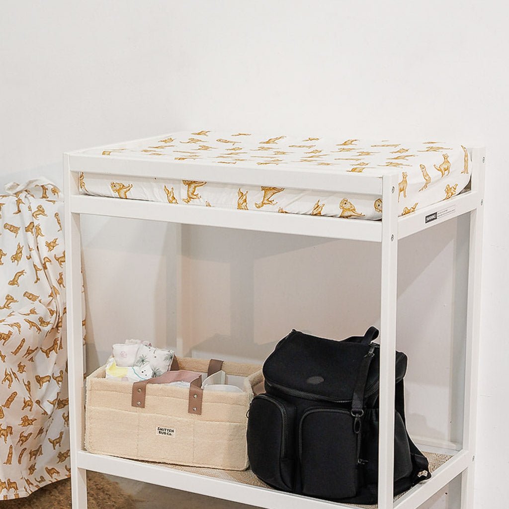 GOLDEN RETRIEVER | Bassinet Sheet / Change Mat Cover - Smitten Bub Co.