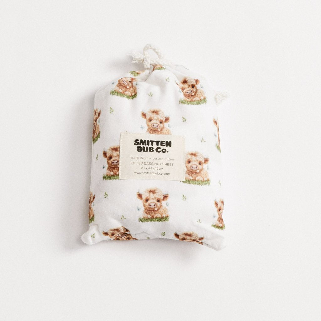 HIGHLAND COW | Bassinet Sheet / Change Mat Cover - Smitten Bub Co.