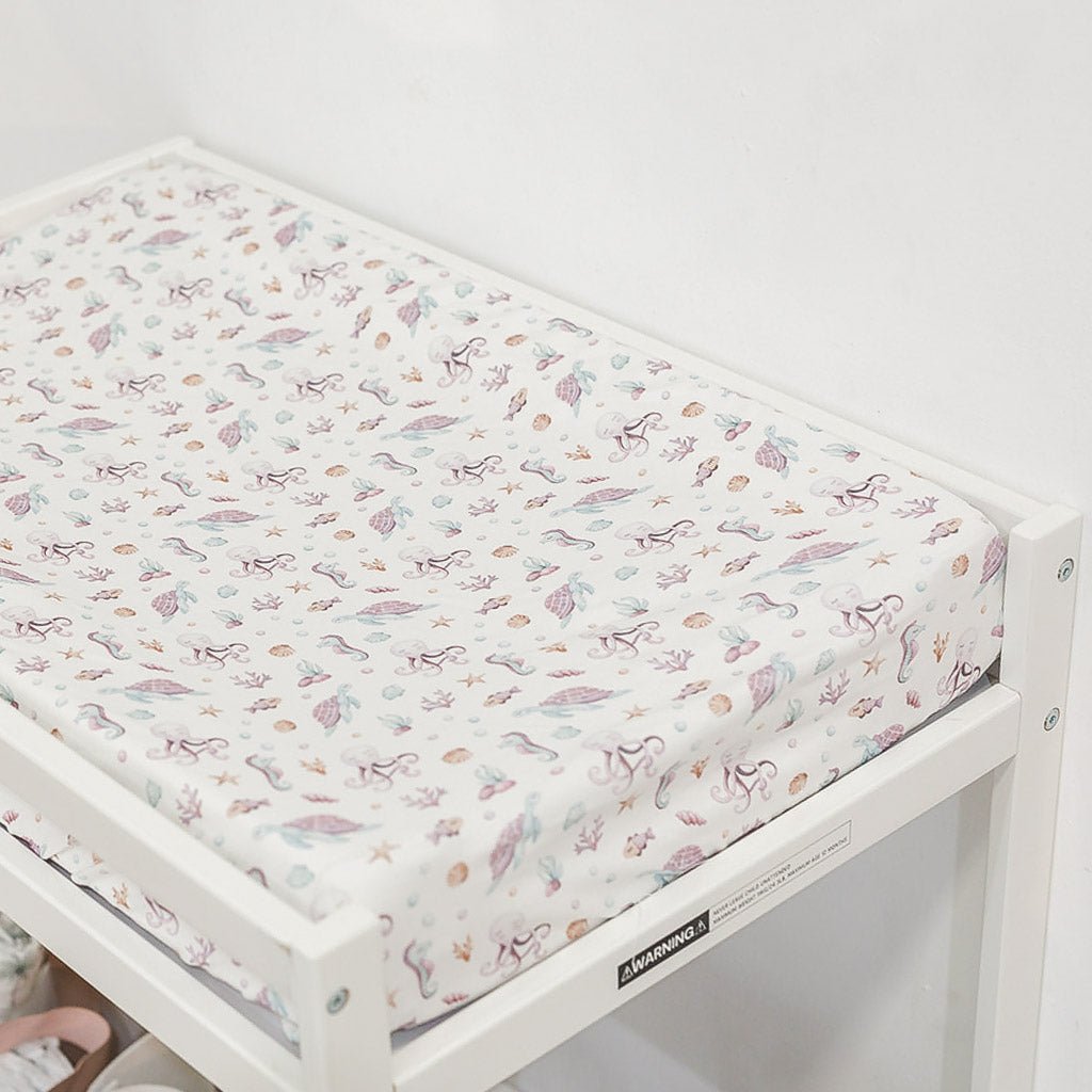 UNDER THE SEA, OCTOPUS & TURTLES | Bassinet Sheet / Change Mat Cover - Smitten Bub Co.
