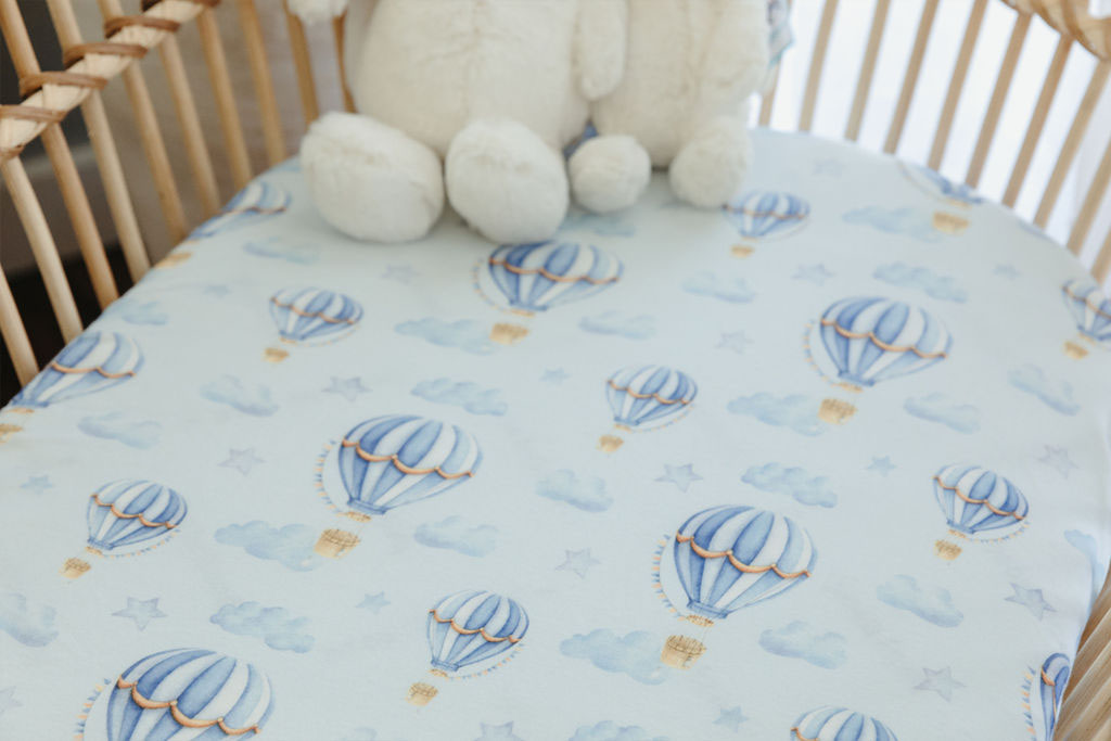 Hot Air Balloons | Fitted Cot and Bassinet Sheets / Change Mat Cover